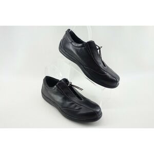 Aravon Black Leather Slip on Comfort Shoes Slip Resisitant Slip on Bungie SZ 10B